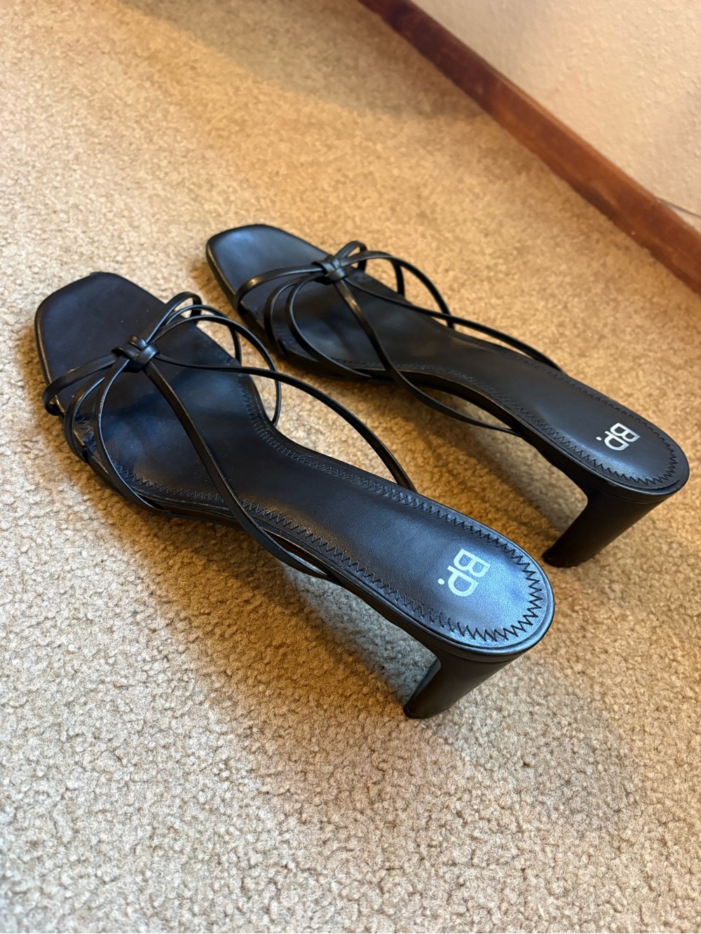 bp Black Knot-Strap Square-Toe Mid-Heel Sandals